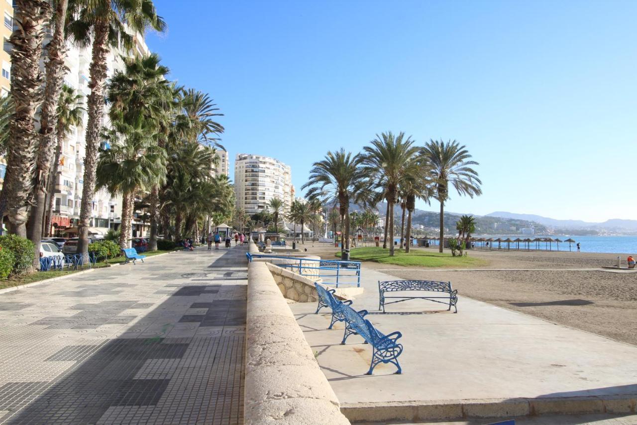 Del Parque Flats La Joya De *