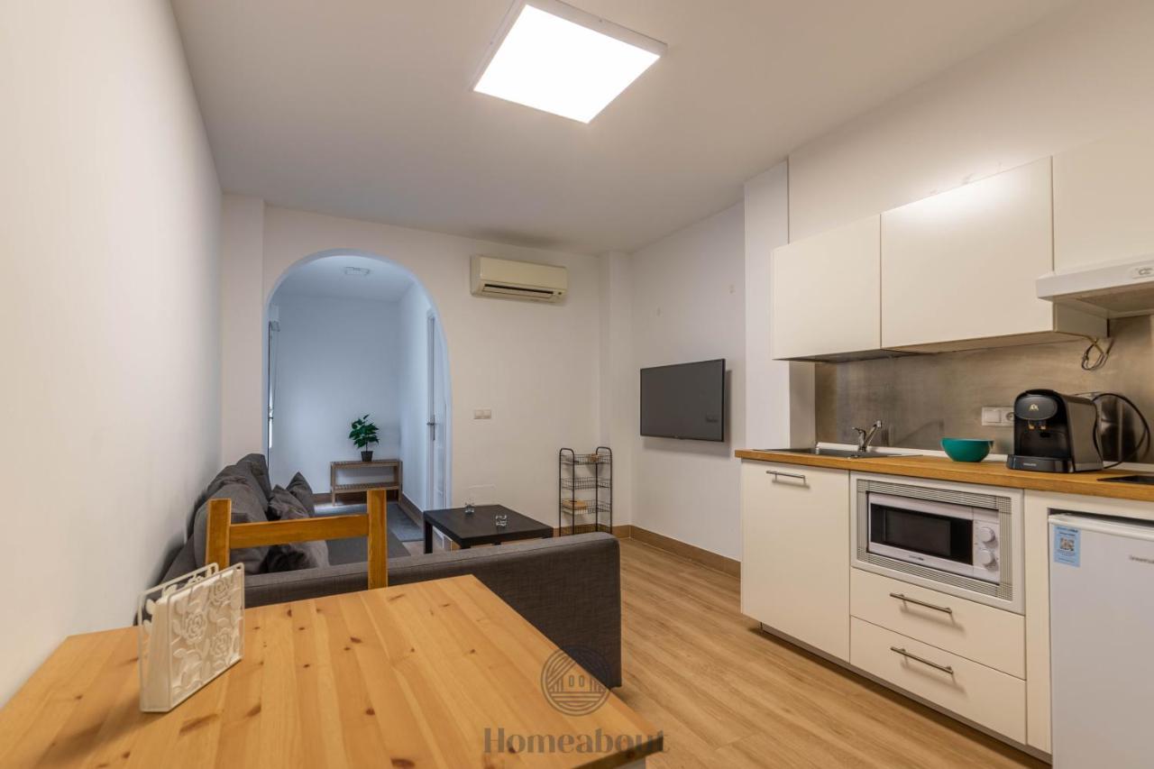 Apartment Fun Building By Homeabout Malaga