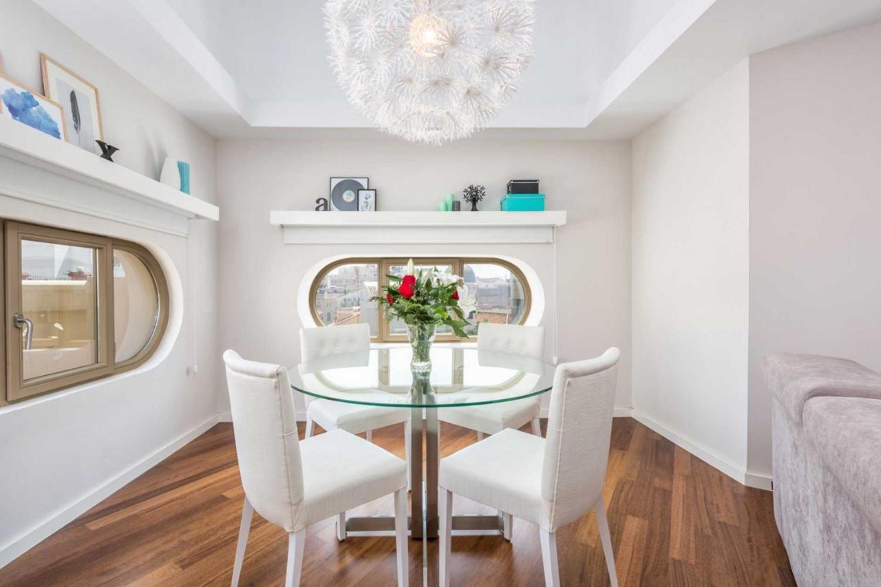 Felix Saenz Penthouse In By Solaga Homes * Málaga