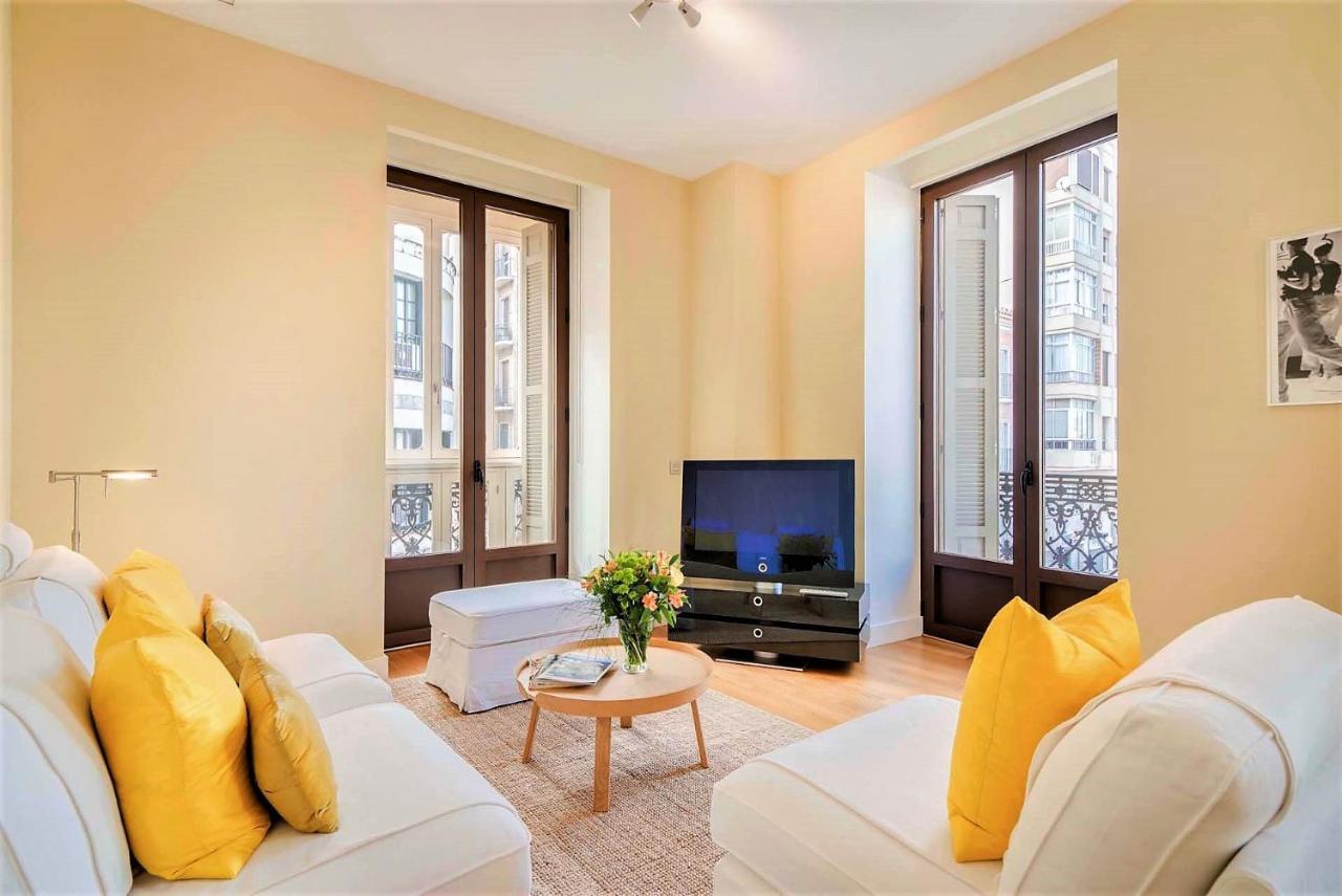 Sebastian Souviron In By Solaga Homes Apartamento *