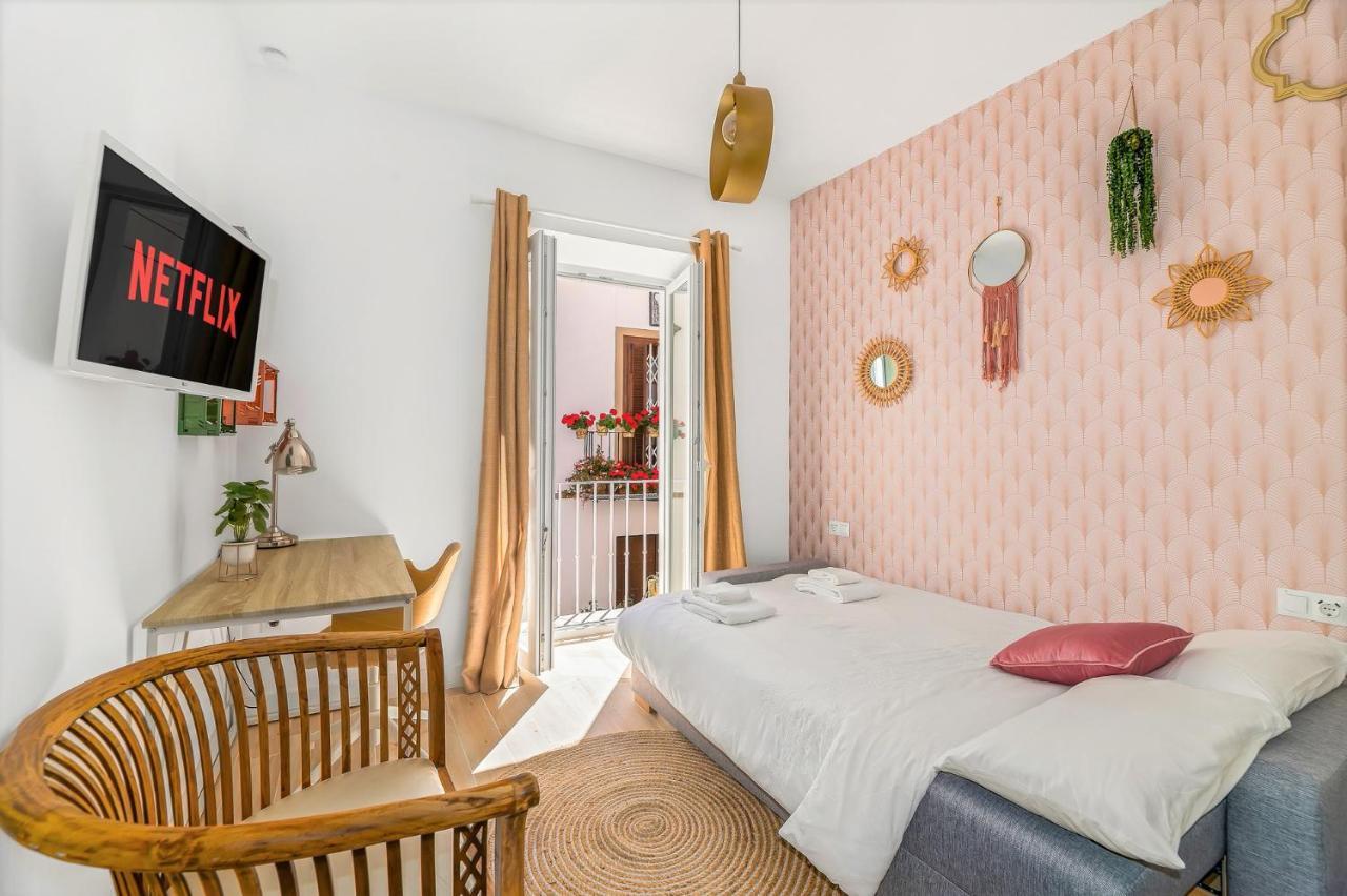 Urban Rose , Superb Private House In Historical Center, With Sunny Rooftop Holiday home