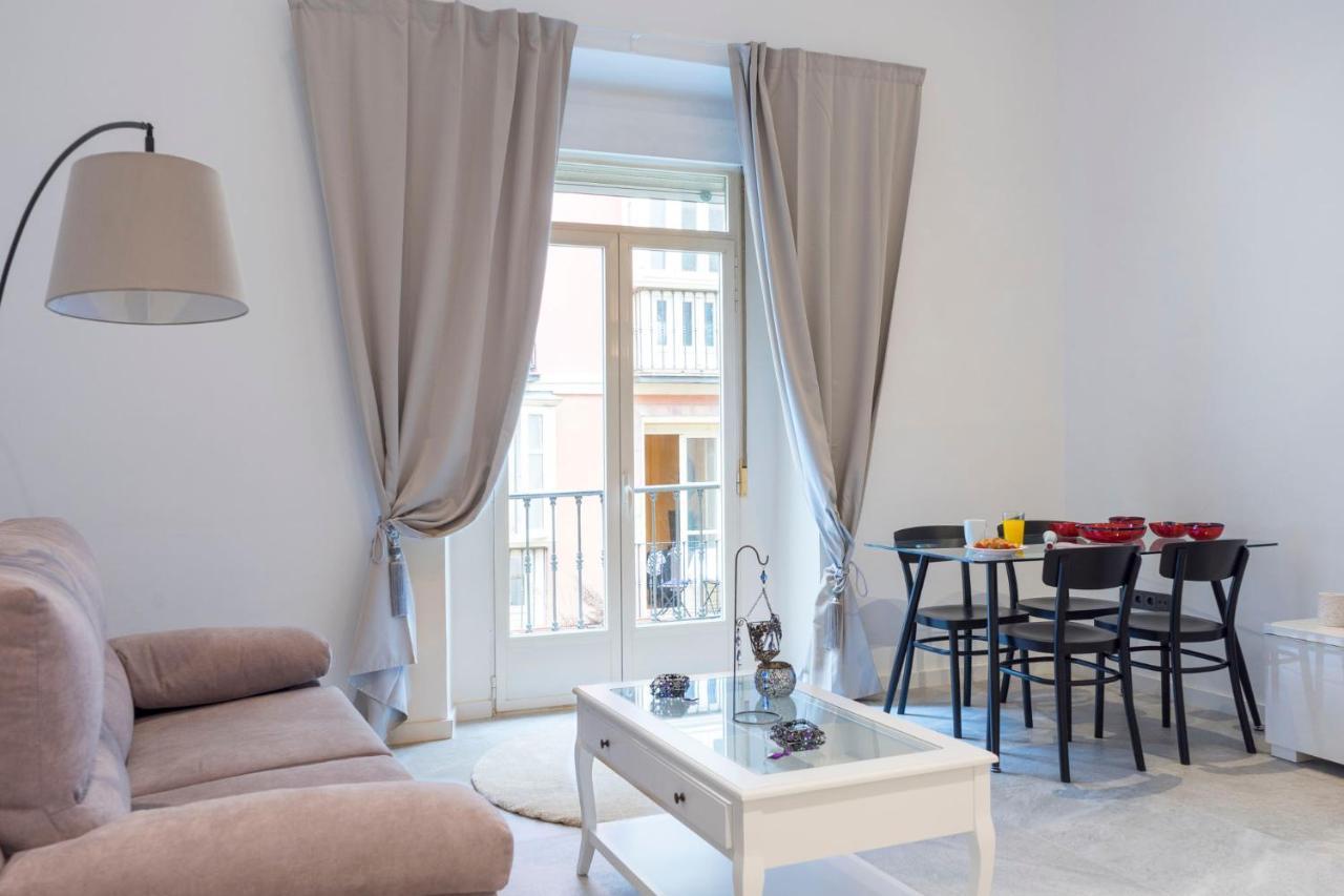 Acogedor Apartamento En Pleno Centro De *