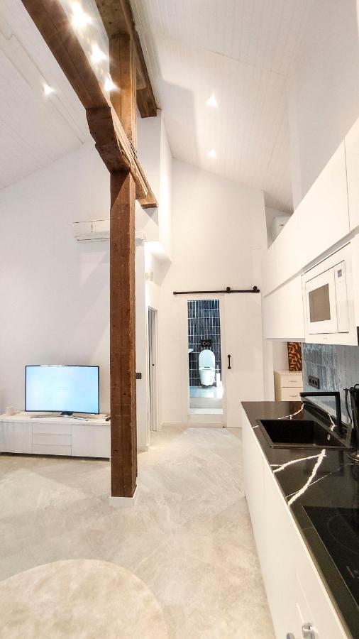 Acogedor Apartamento En Pleno Centro De *