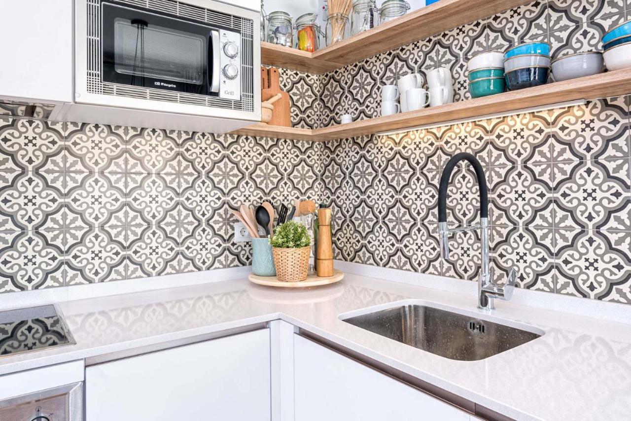 Christina Penthouse In By Solaga Homes Apartamento