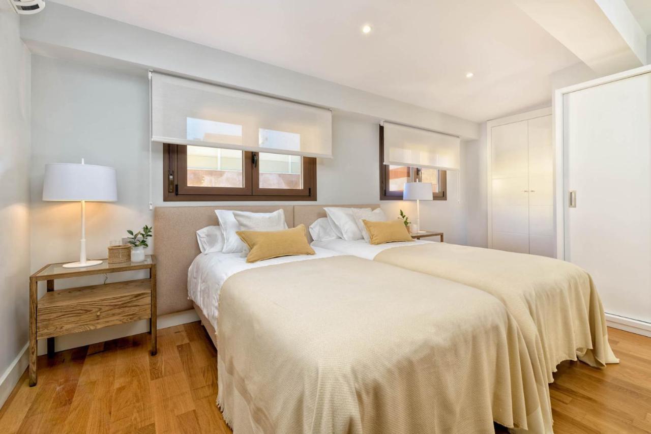 Sebastian Souviron In By Solaga Homes Apartamento Málaga