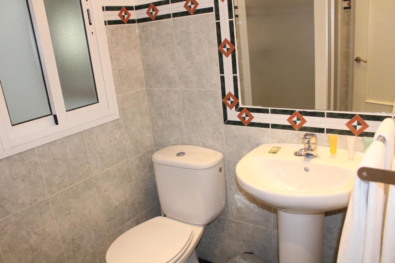 Cinco Bolas 1 Apartamento *