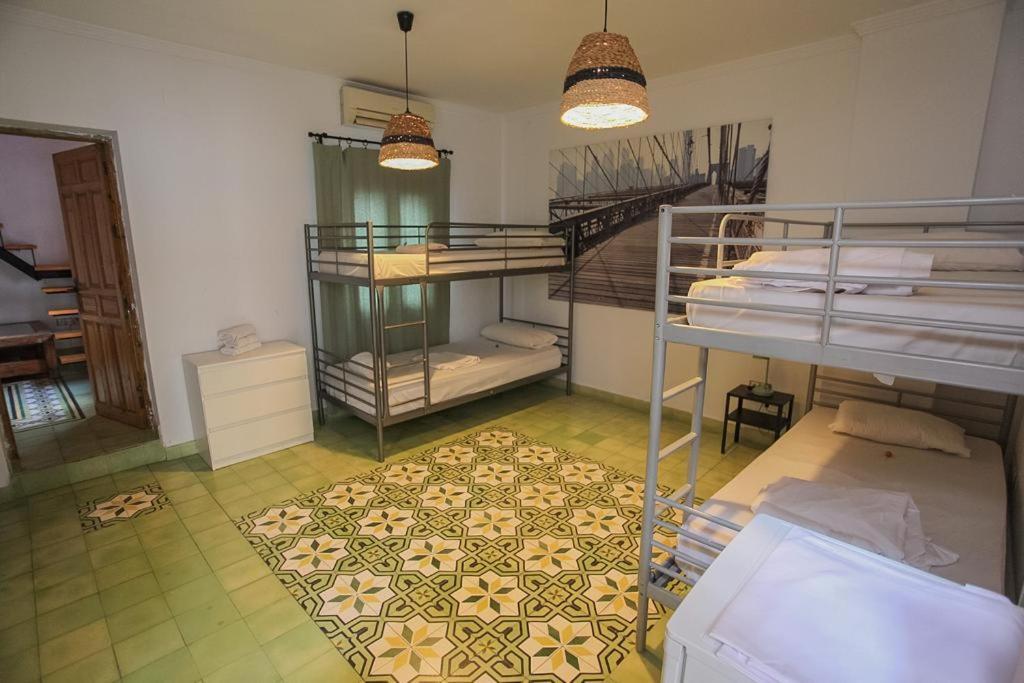 Barbatuke - Art & Hostel * Malaga
