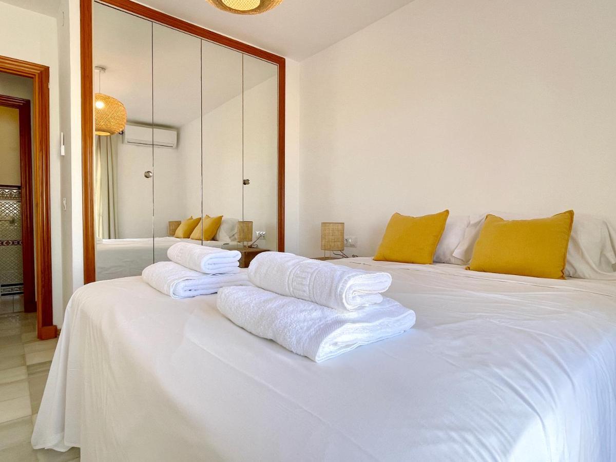 Semidetached Duplex At Puebla Aida, Mijas Golf With Pool, Golf And Sea Views * Malaga