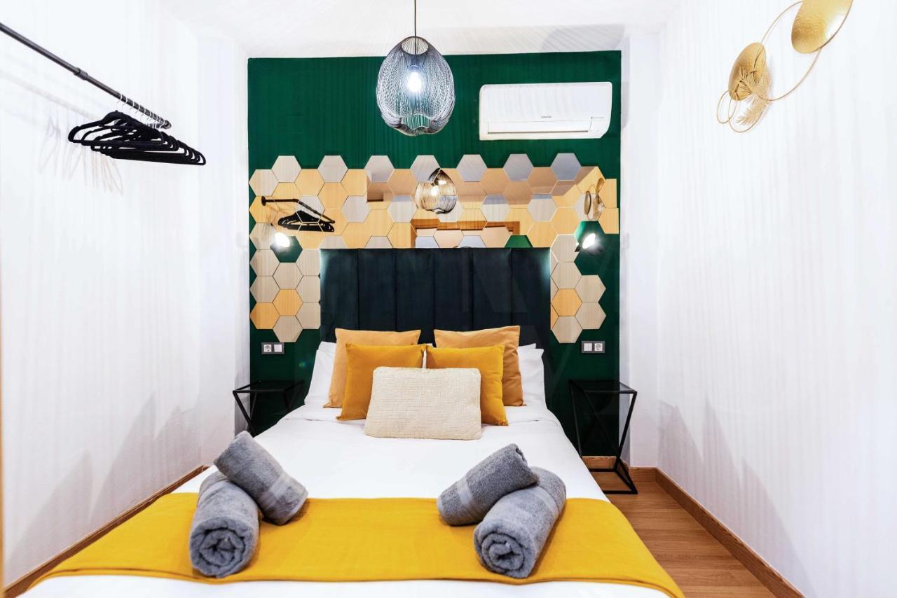 Deluxe Apartment With Common Swimming Pool - Center *