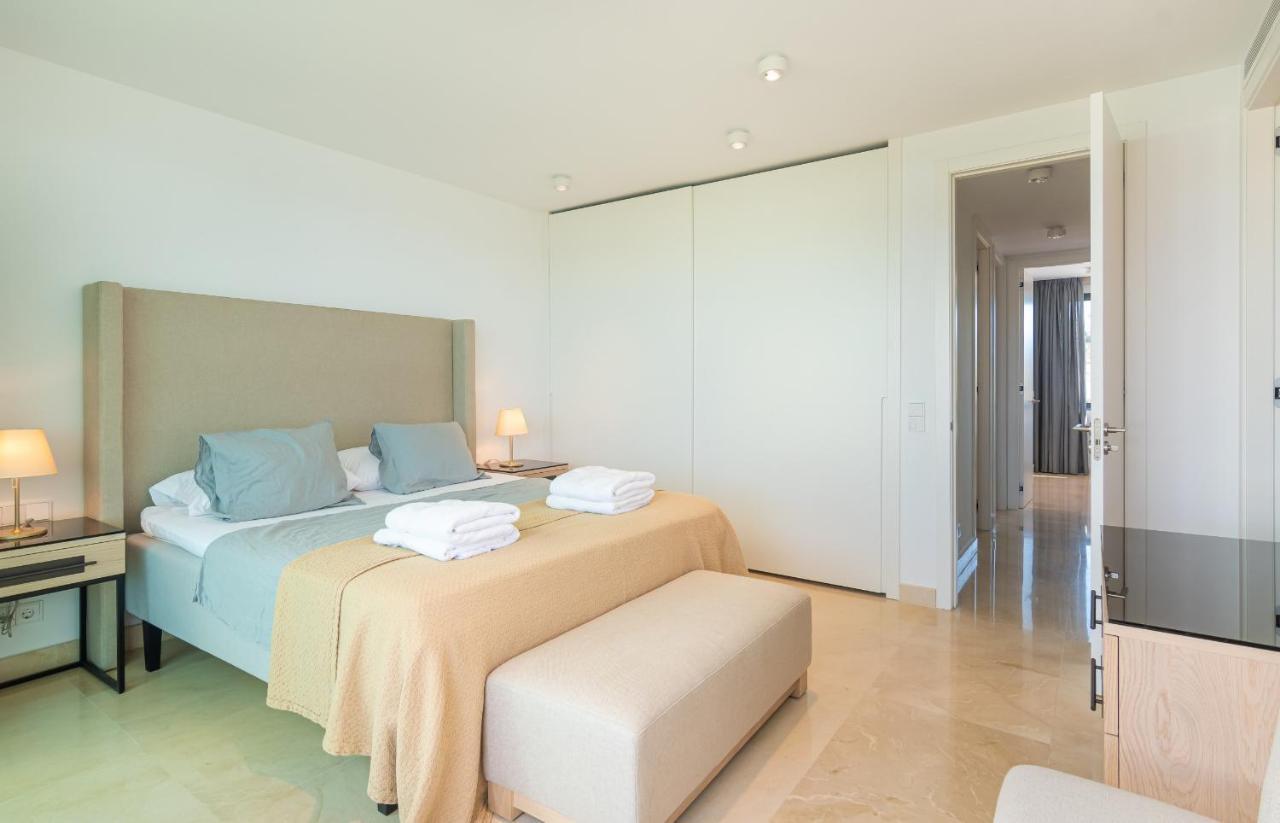 Luxurious Townhouse With Roof Plunge Pool Holiday home Malaga
