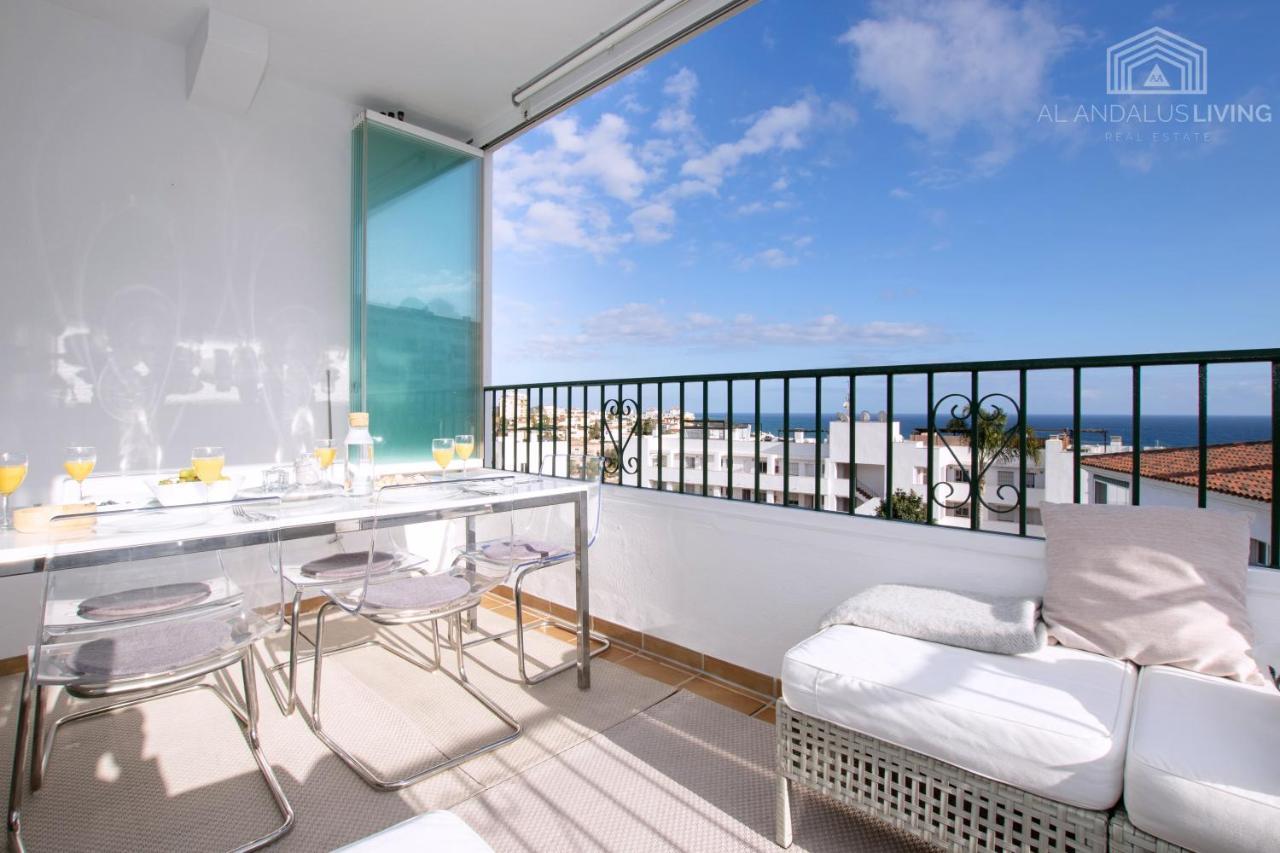 Scandinavian Style With Amazing Sea Views And South West Facing Sunny Terrace In Miraflores Walking Distance To The Beach! Apartamento Málaga