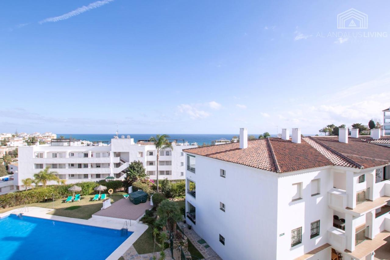 Apartamento Scandinavian Style With Amazing Sea Views And South West Facing Sunny Terrace In Miraflores Walking Distance To The Beach! *