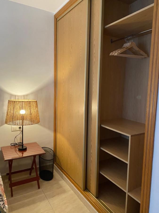 Lunaroom Center&quiet Habitación en casa particular Málaga