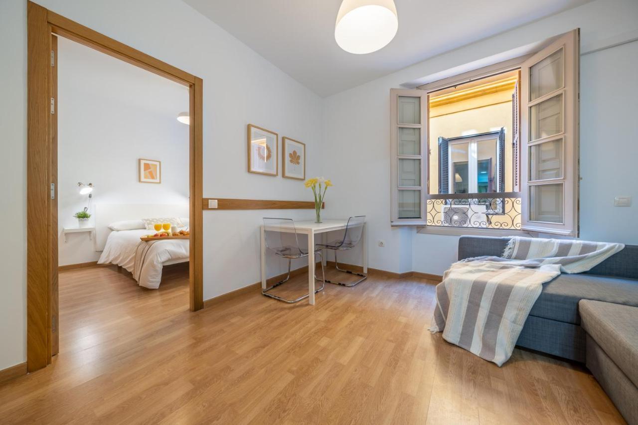 Historic Centre Mitjana Apartment