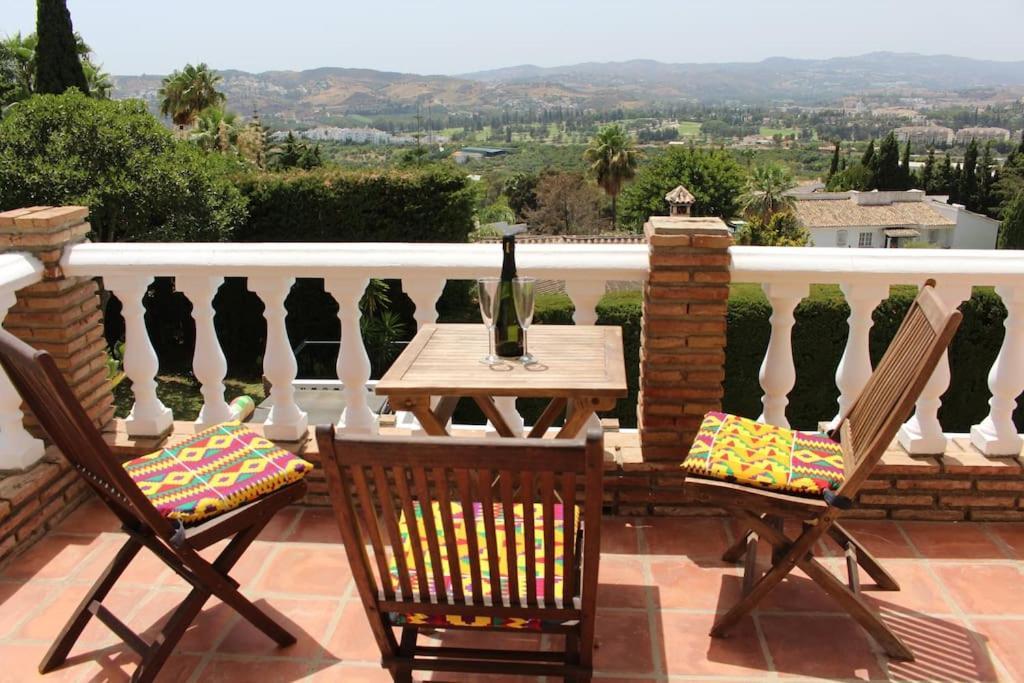 Beautiful 9 Bedroom With And Pool. Málaga