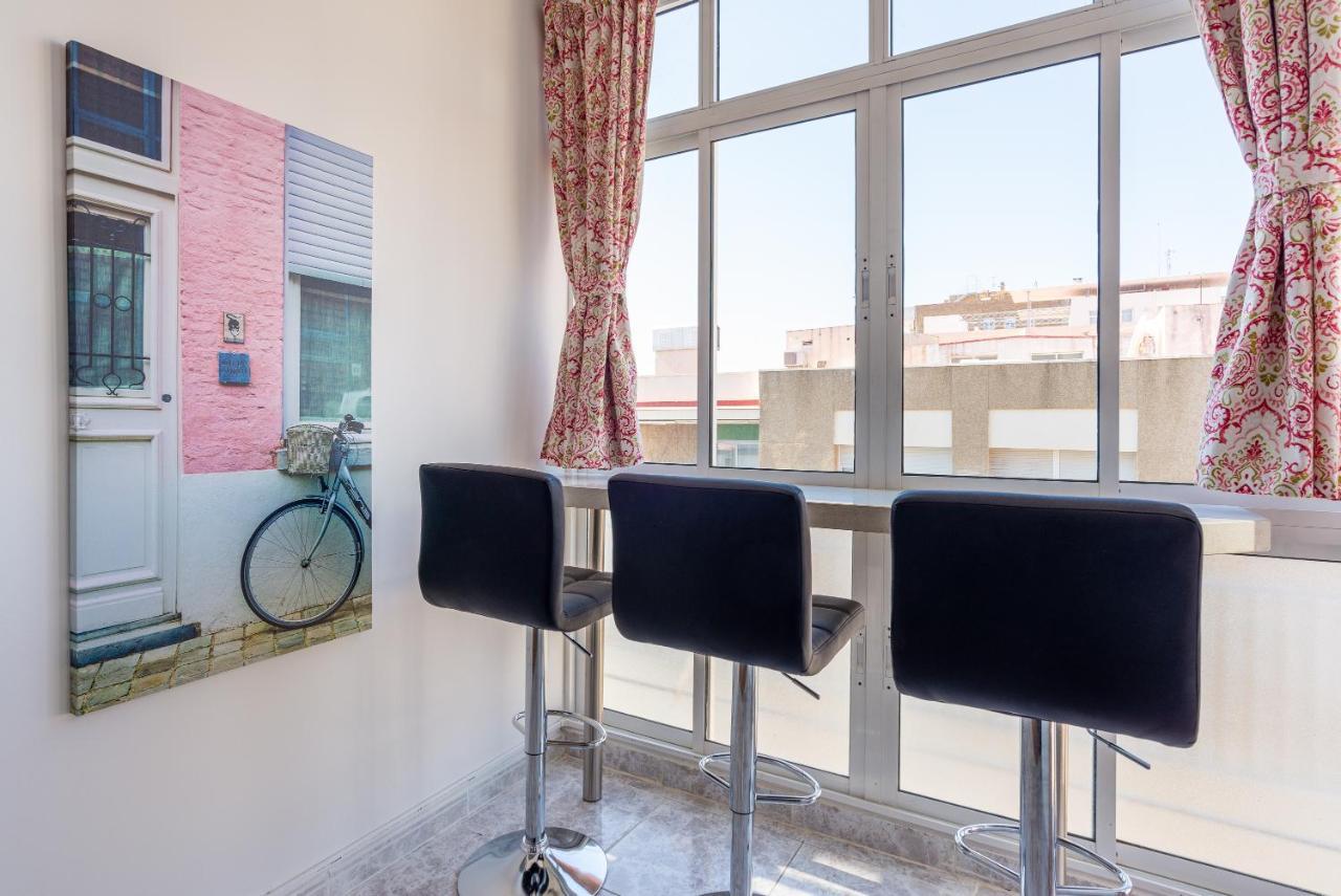 Apartamento Steps Away From The Sand/ Malagueta *