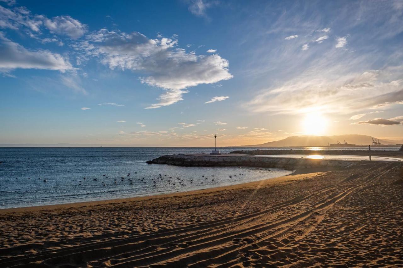 Apartamento Hh Relax Seafront Málaga
