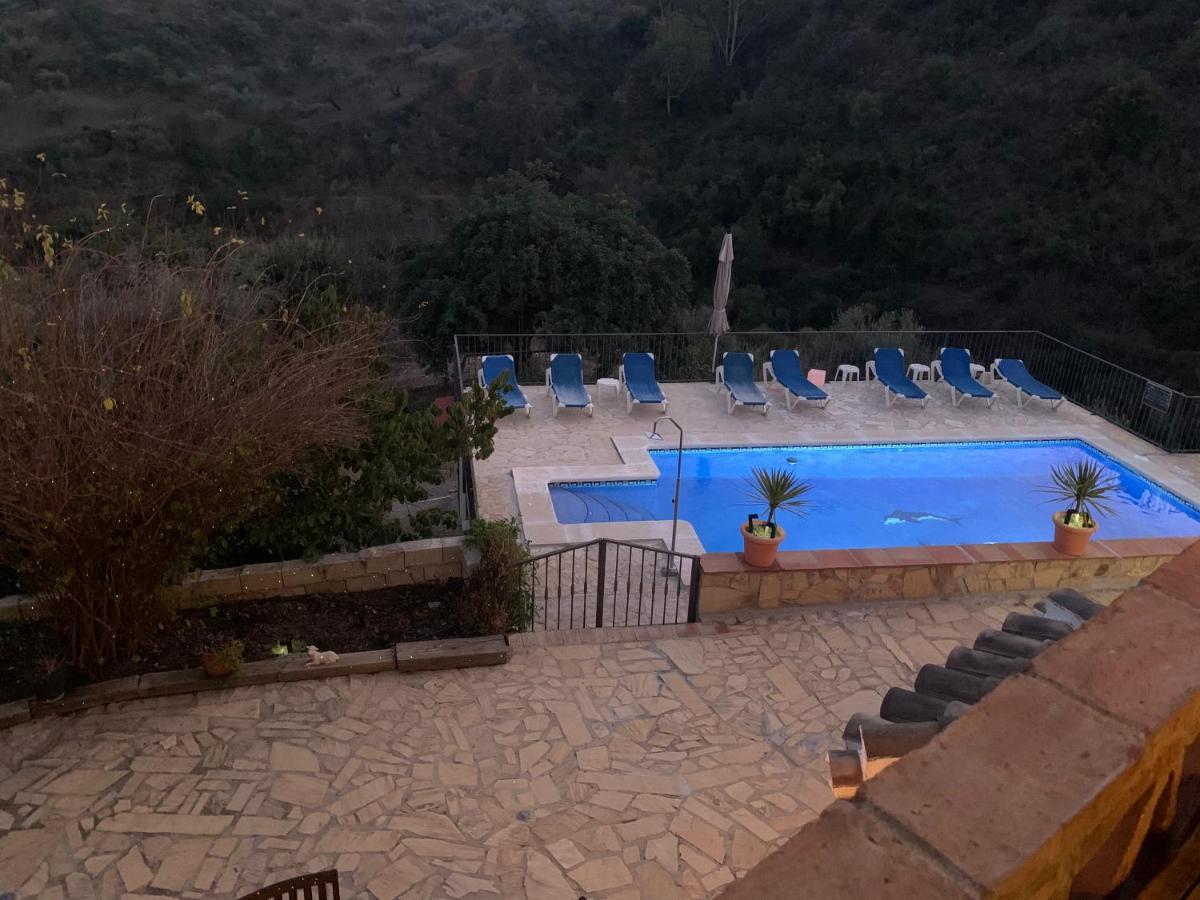 Beautiful & Casa Huerta Del Rio Villa Malaga