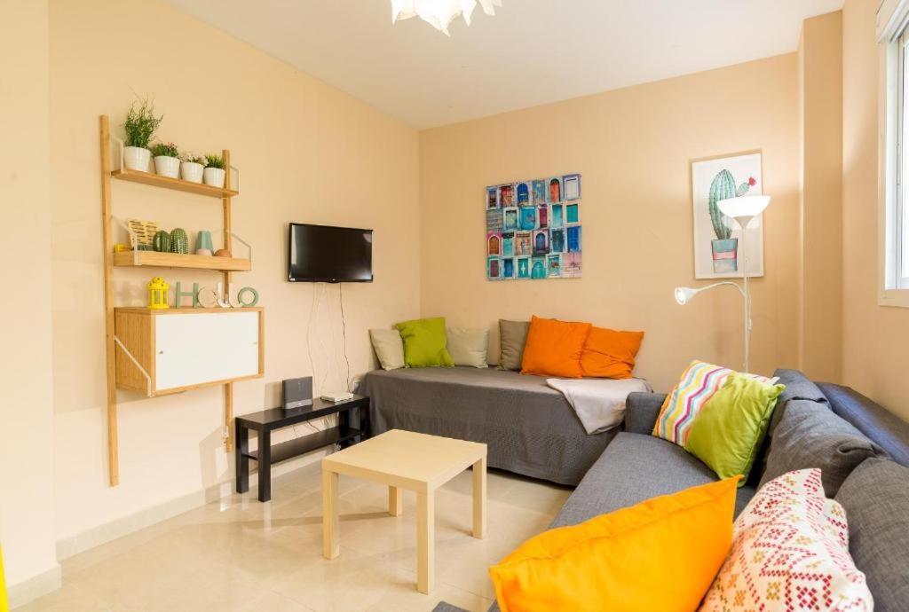 Apartamento Plaza Merced Patio-parking Gratis Jinetes3 Málaga