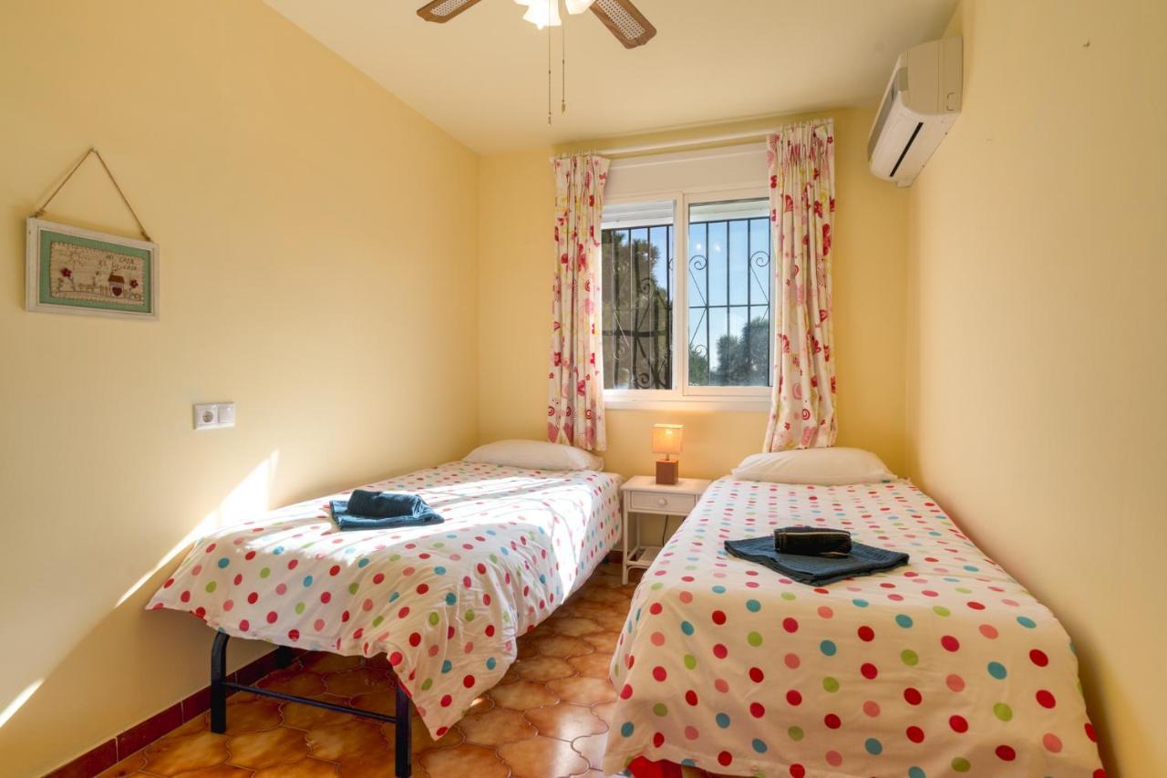 Сasa de vacaciones 3 Bedroom House, 400m To The Beach, Near La Cala De Mijas