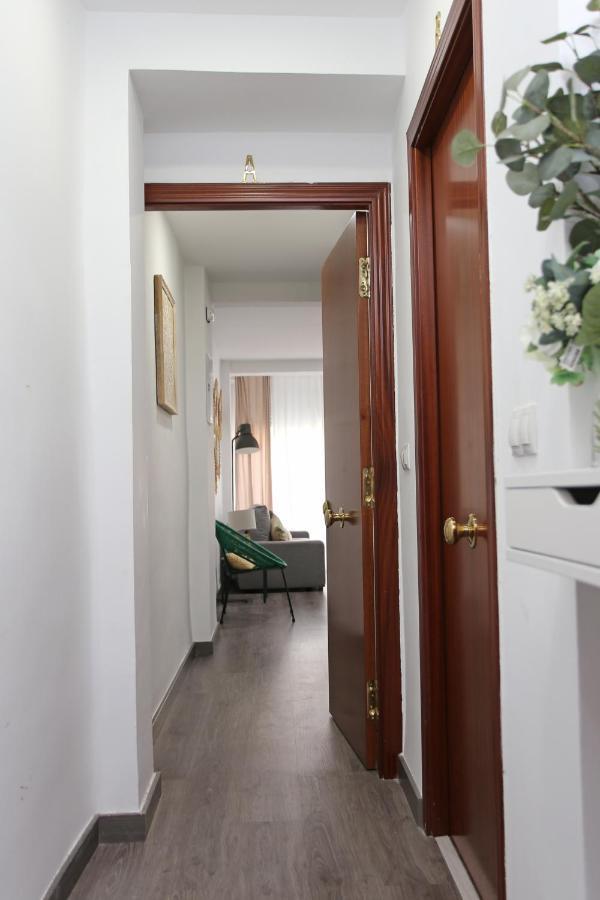 Apartamento En Calle Mendoza - Zona Huelin&300 Mts De La Playa