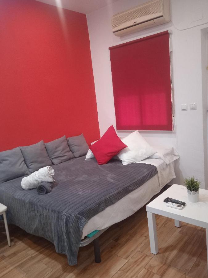 Estudio Cerca Del Carrefour Rosaleda * Malaga