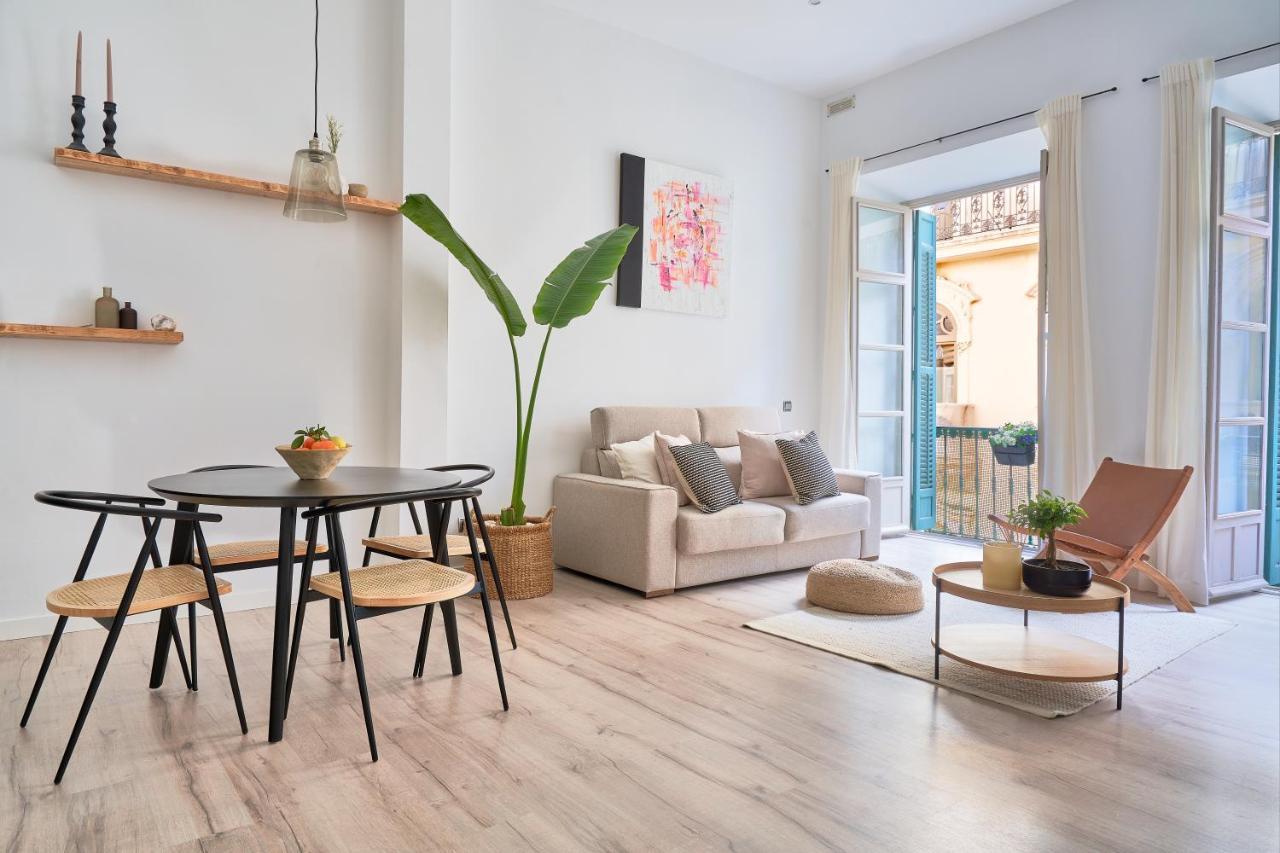 Apartamento Luxurious In The Heart Of - Su Casa Away *