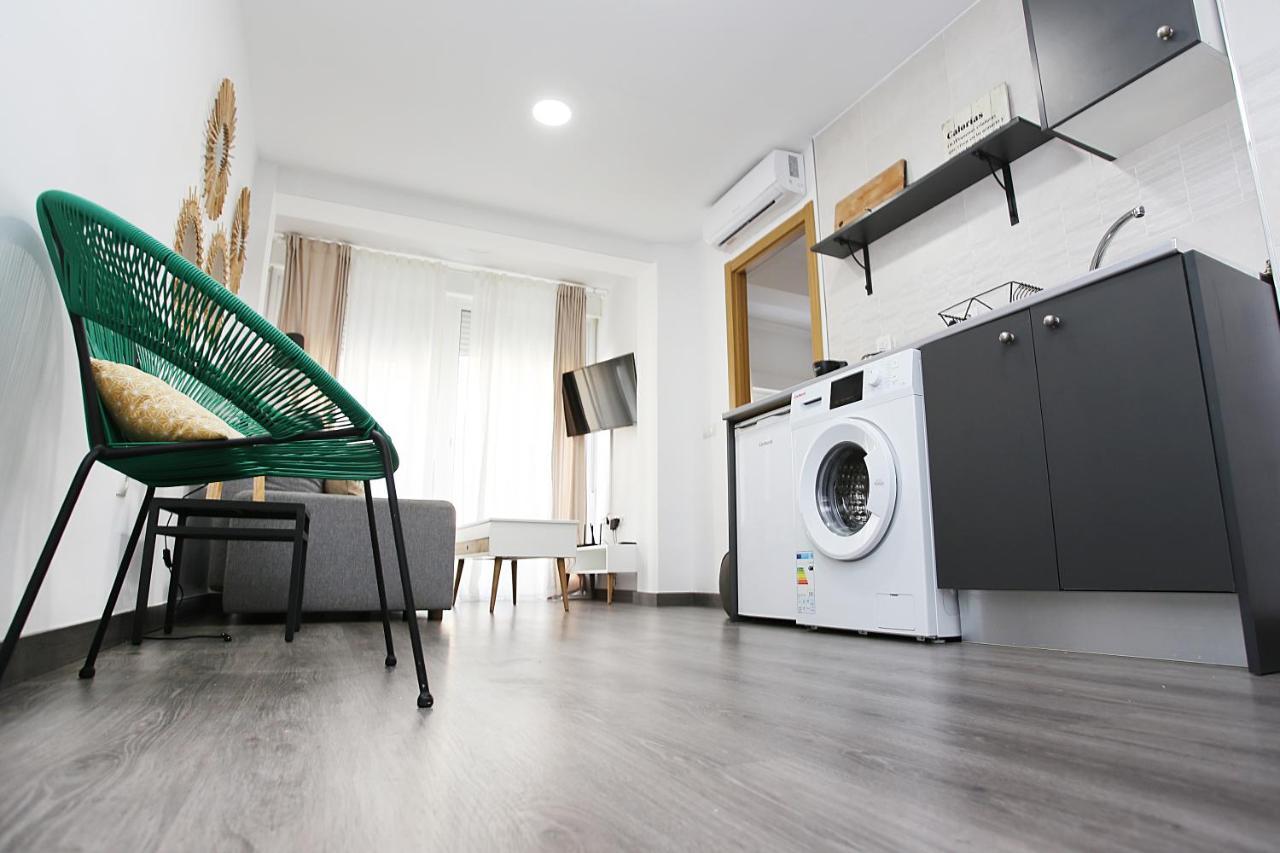 Apartamento Apartamento En Calle Mendoza - Zona Huelin&300 Mts De La Playa Málaga