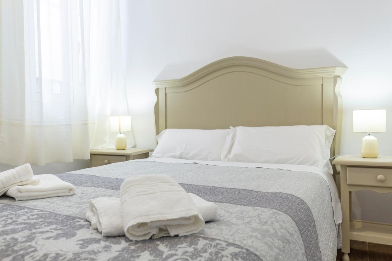 Sanders Jacaranda - Inviting Two-bedroom Downtown