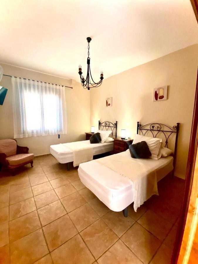 Beautiful & Casa Huerta Del Rio Villa Malaga