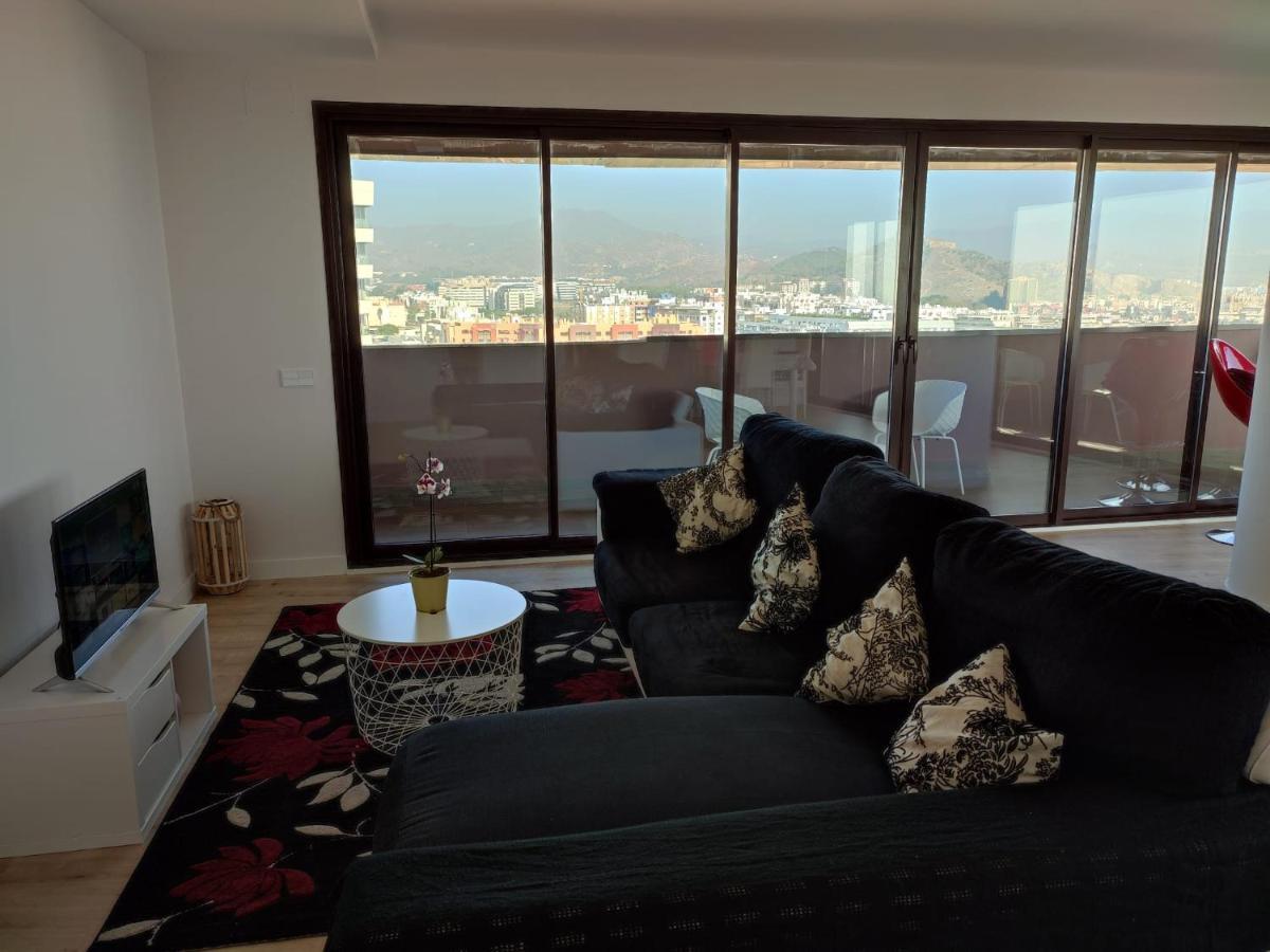 Espectacular Apartamento Con Increíbles Vistas *
