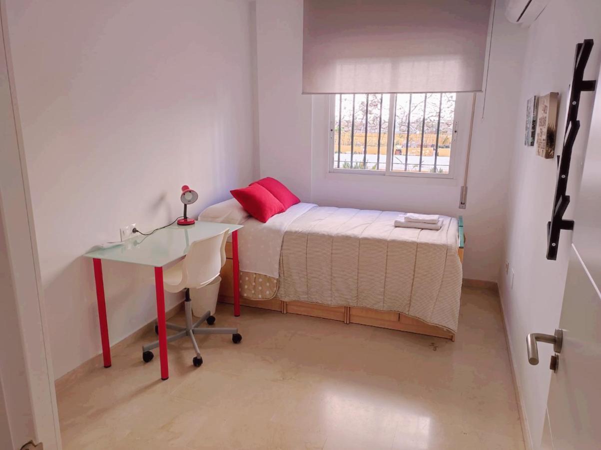 Apartamento Gloria 2 *