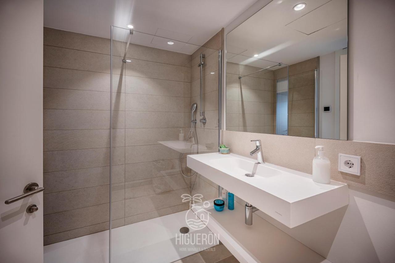 Exclusive. Location. Sea Views. Higueron West Apartamento Málaga