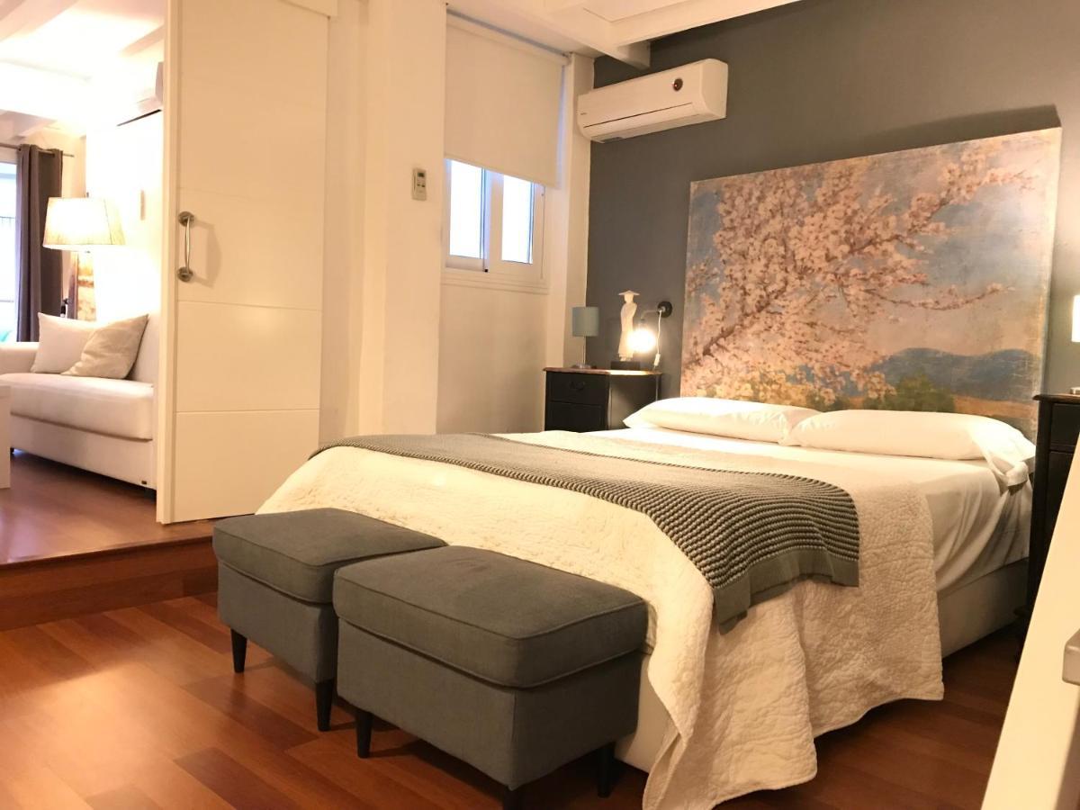 Homemalaga ático Comedias Málaga