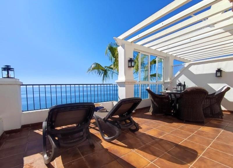 Amazing 2 Bedroom 2 Bathroom In Ladera De Mar, Nerja Apartamento