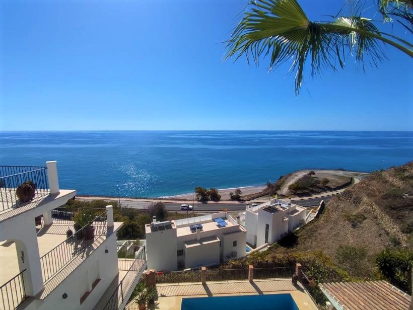 Amazing 2 Bedroom 2 Bathroom In Ladera De Mar, Nerja *