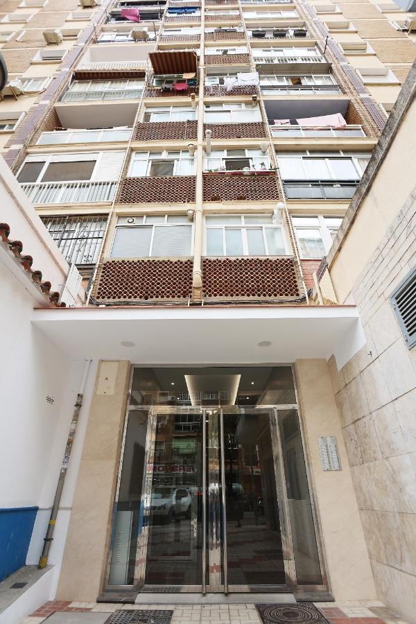Apartamento Holidays2malaga Capulino - Huelin Area & 300 Mts From Beach