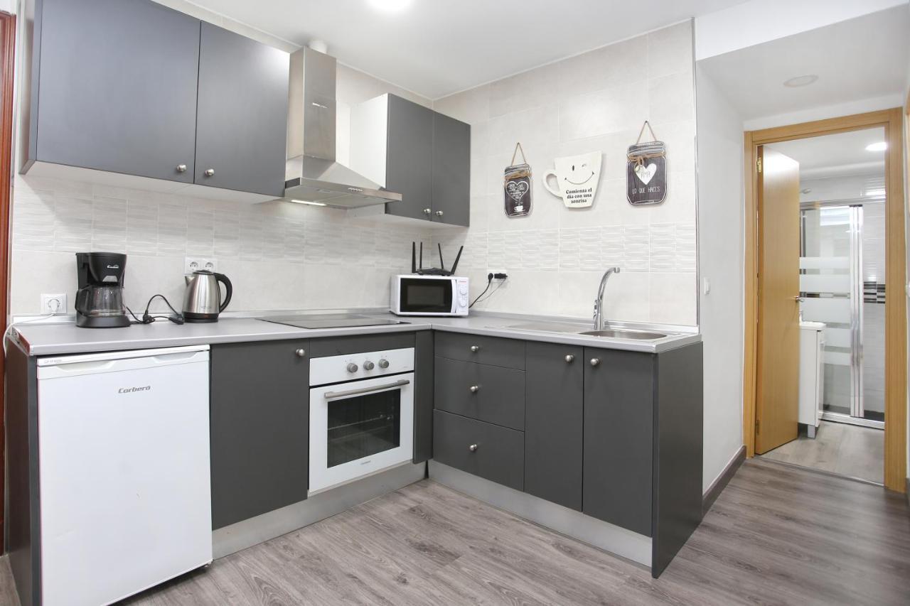 Apartamento En Calle Mendoza - Zona Huelin&300 Mts De La Playa *