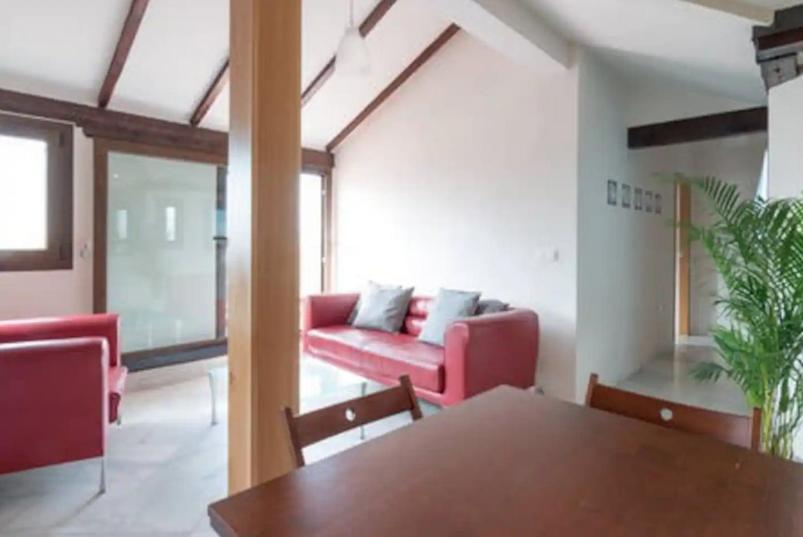 Loft Haven Apartment