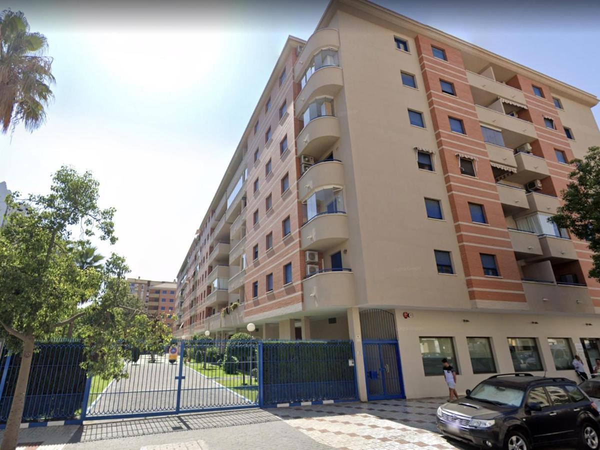 Holidays2malaga Ayala 450 Mts From & Terrace Apartamento Málaga