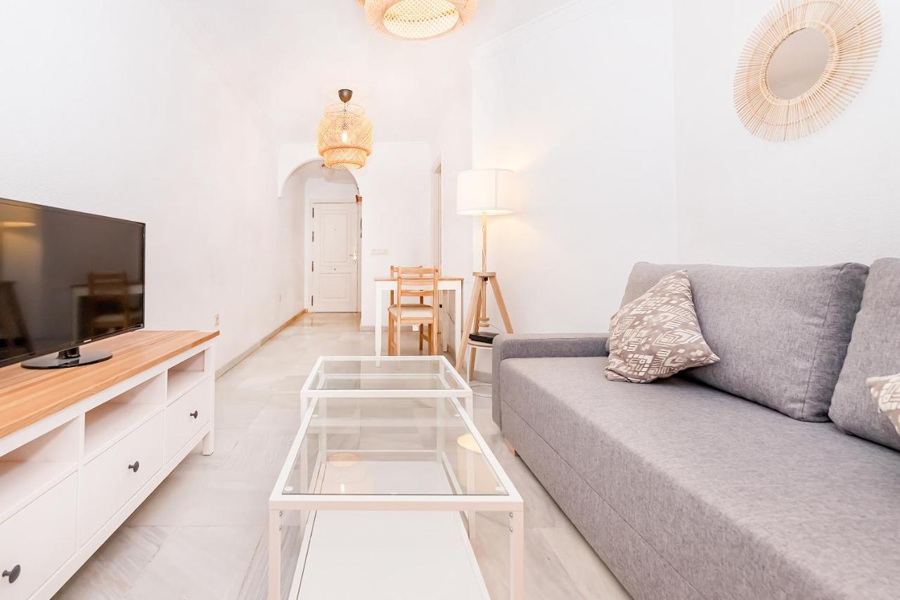 Bhost - La Maestranza Apartamento