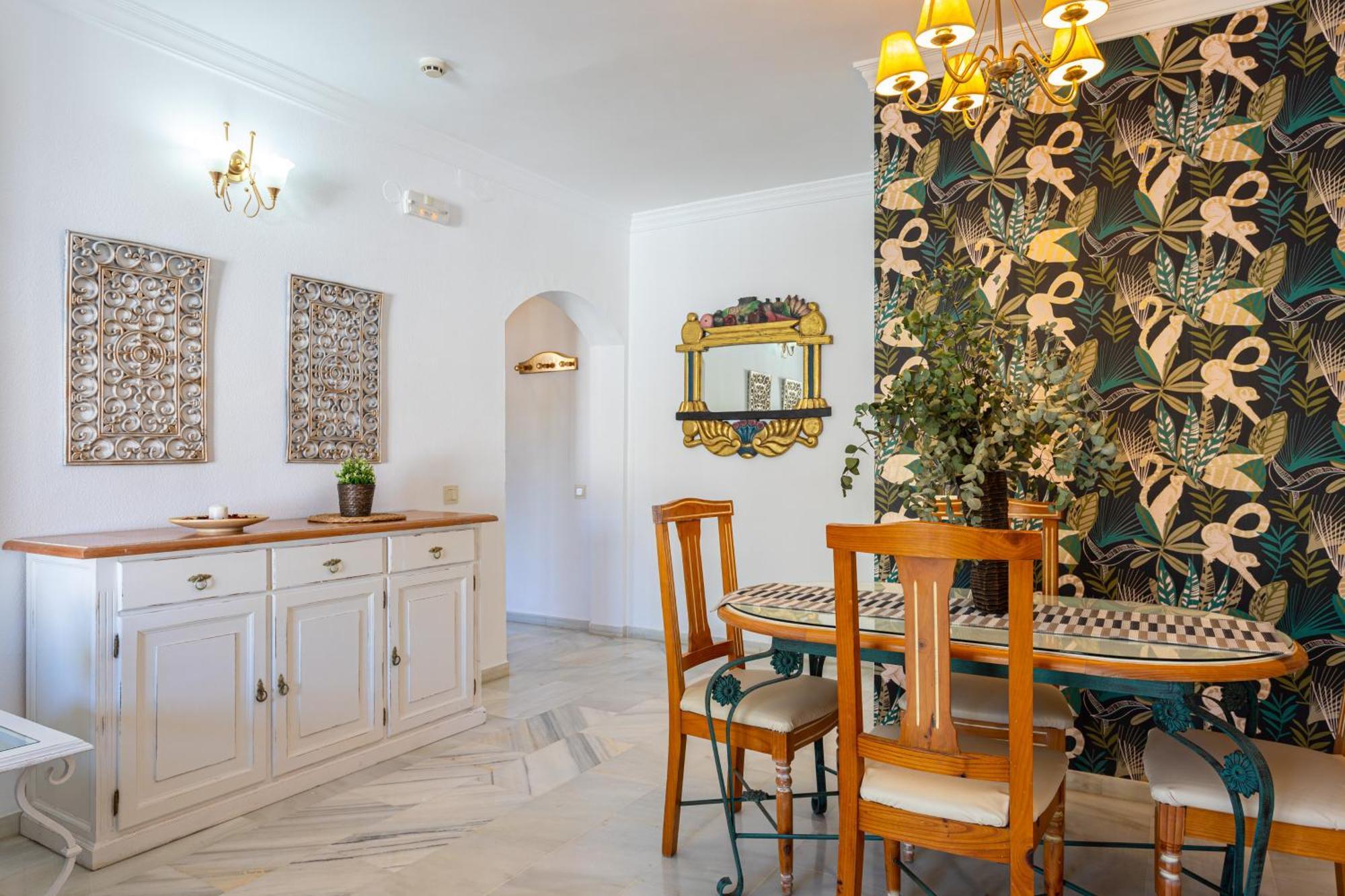 Apartamento Oasis Apartment, Mijas