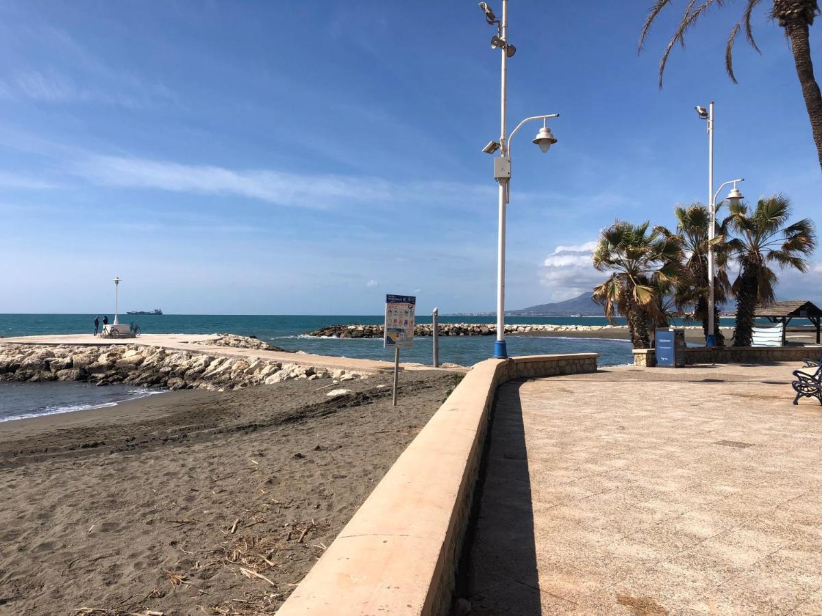 Piso En Pedregalejo A 50m De La Playa. Málaga