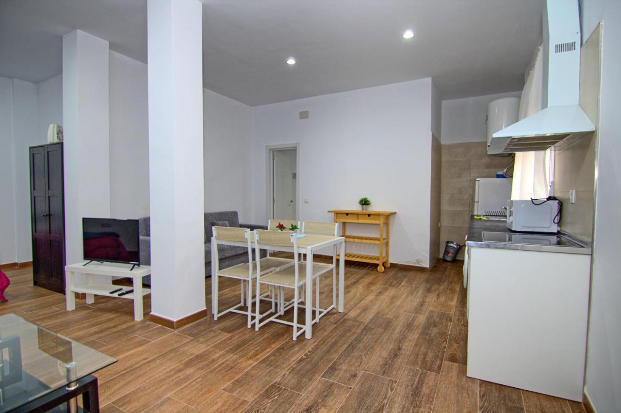 Mercado Huelin Apartamento *
