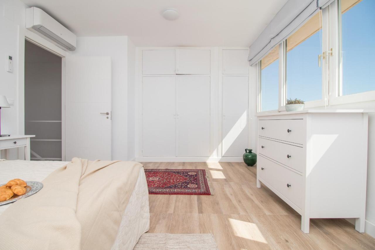 Apartamento C31 - Sea View Sunny Duplex Málaga