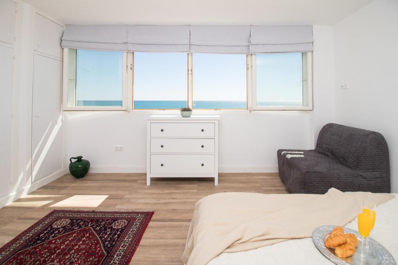 C31 - Sea View Sunny Duplex Apartment Malaga