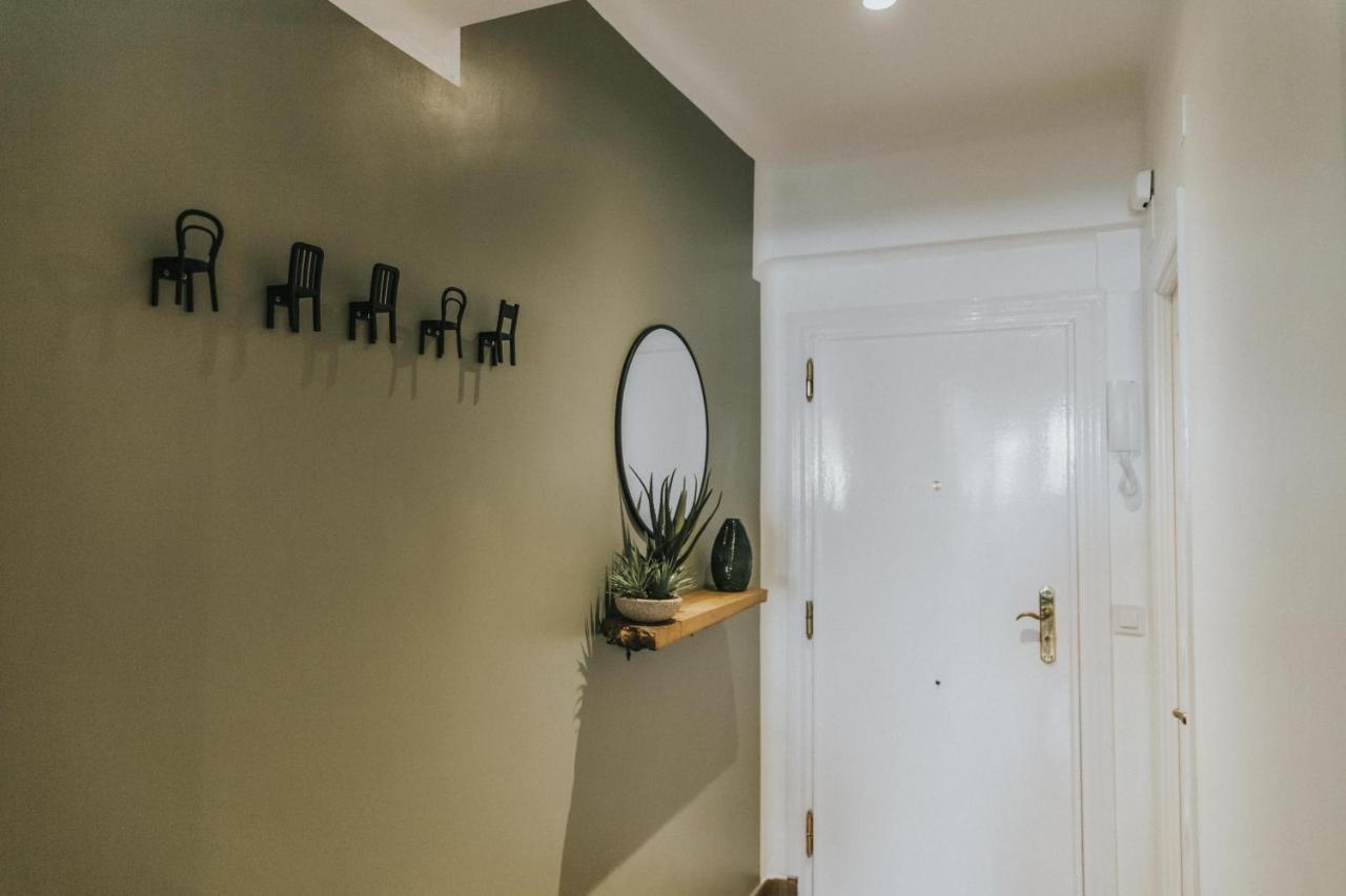 Contemporary Industrial By Rems Malaga