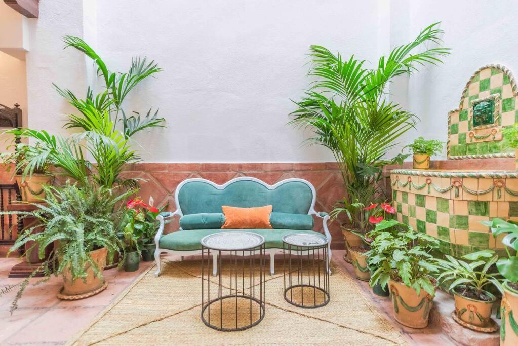 Penthouse & Private Rooftop In The Heart Of By Rems