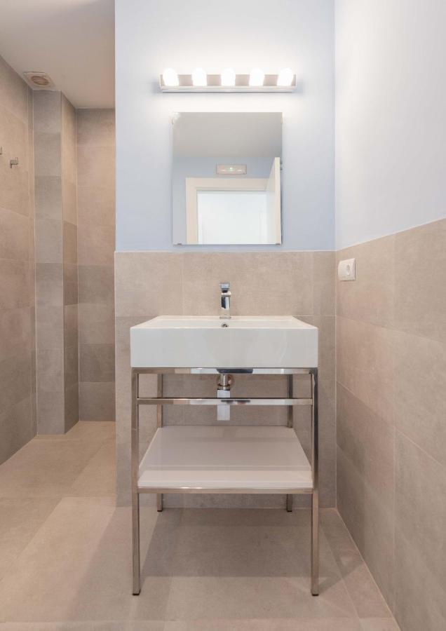 Penthouse & Private Rooftop In The Heart Of By Rems * Malaga