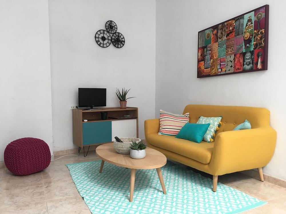 La Moraga De Poniente Hostal